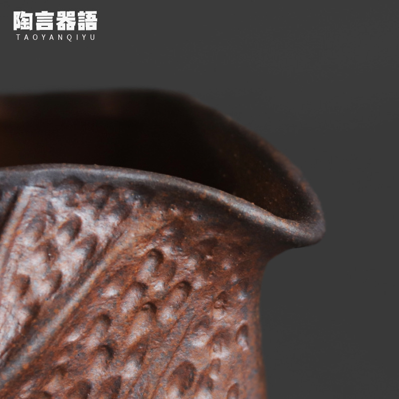 レトロな粗い陶器、古い岩泥蓮の葉、手持ちの正義のカップ、パーソナライズされた創造的なカンフー茶道、茶海茶ディバイダー、水カップ|undefined