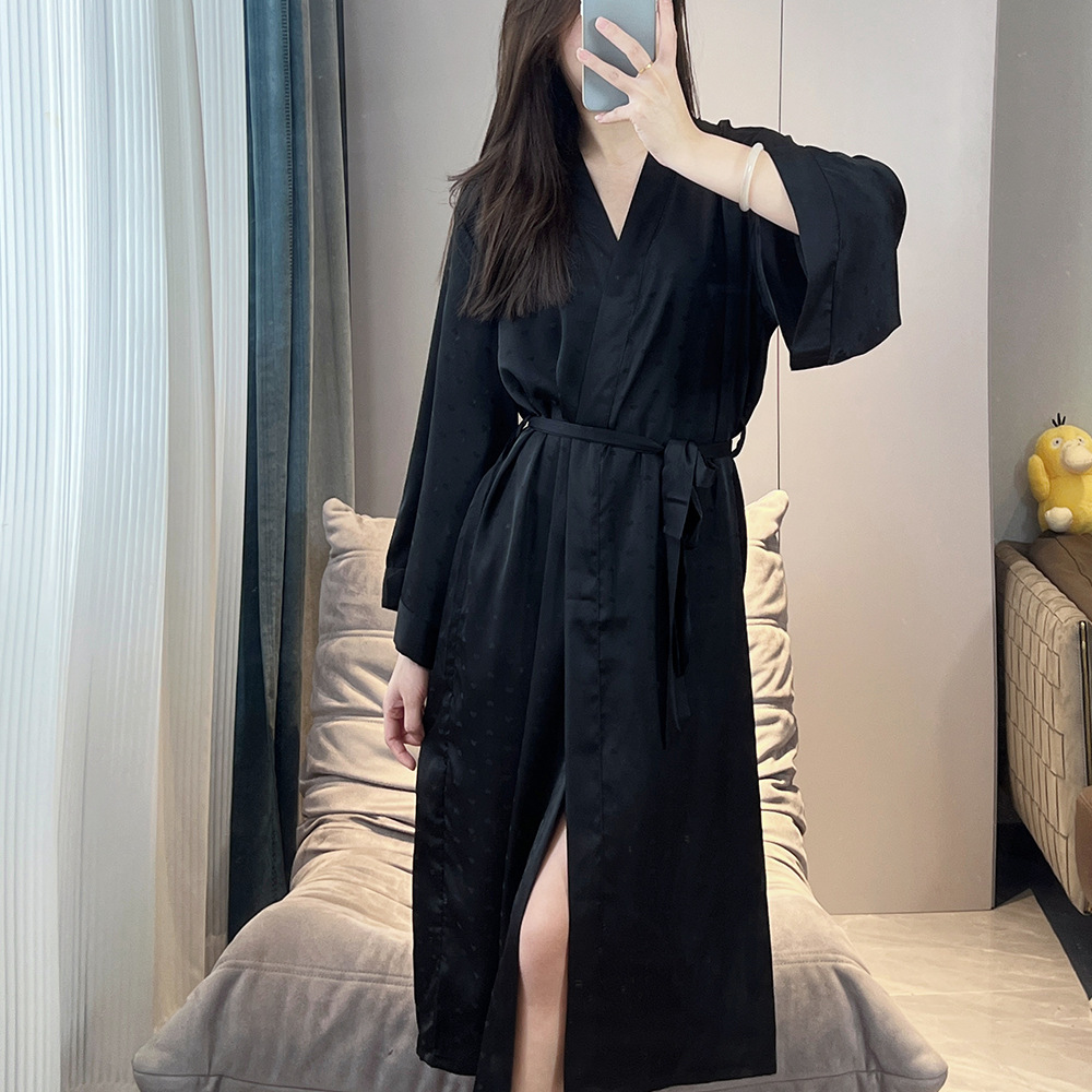 검정 자카드