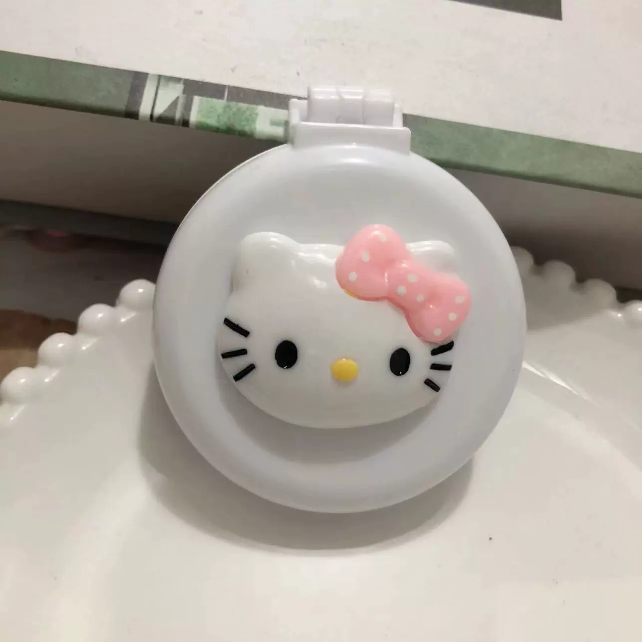 Расческа‑воздушный мешок (KT Cat) — мягкая подушка‑массажер и компактное зеркало, 4 см, для детей