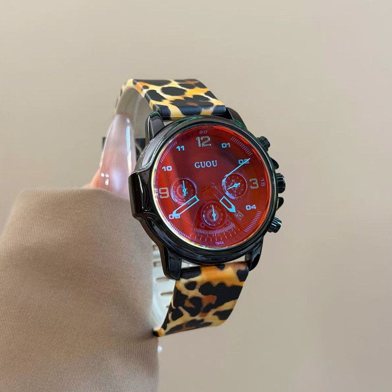Qadın saatı, rəng dəyişən güzgü, leopard qayış, böyük siferblat