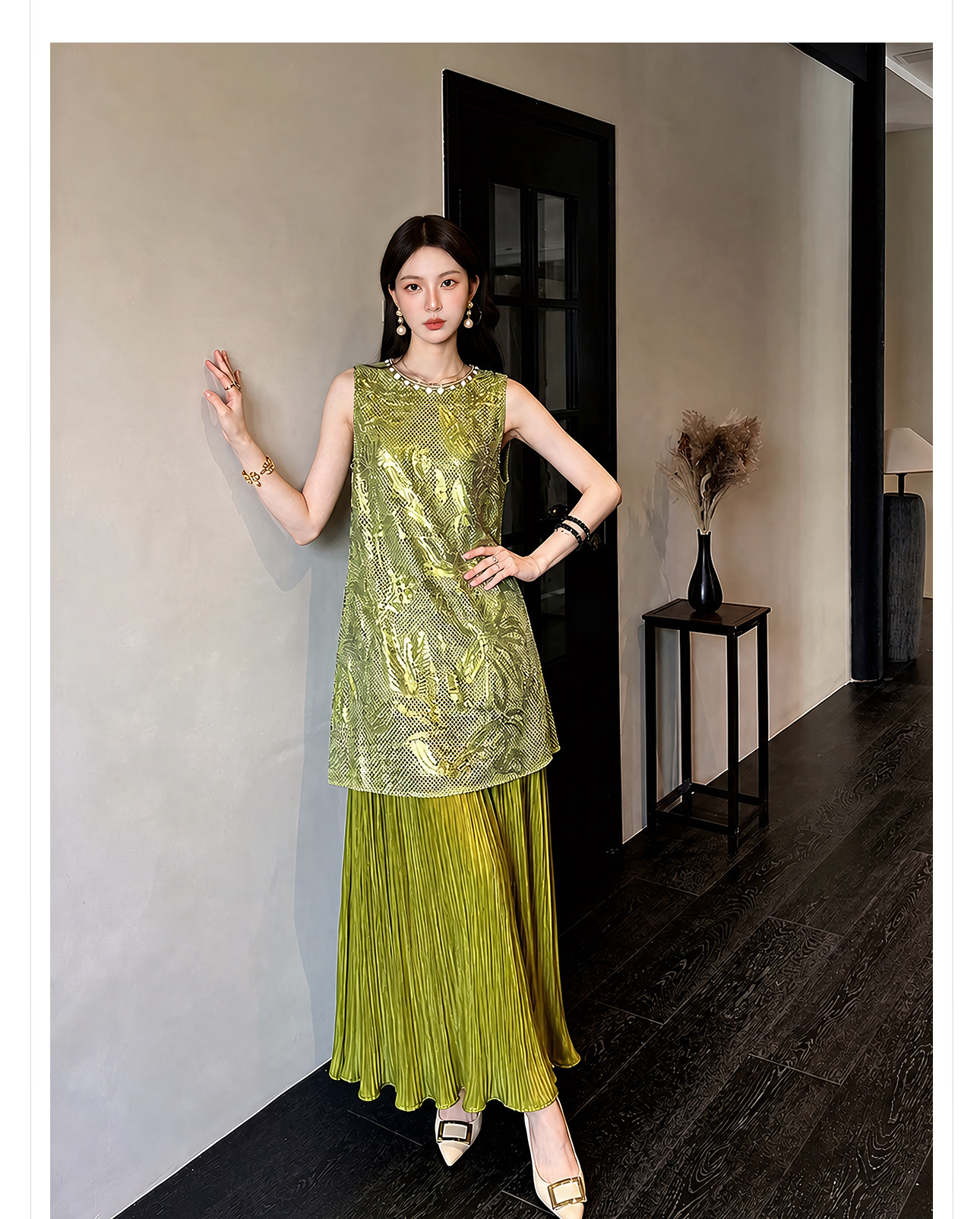 Đầm maxi nữ thắt eo phong cách Tân Trung Hoa họa tiết thêu nổi — Trà cà phê chi tiết 5