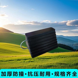 Wholesale Rubber Wheel Blocker Portable Anti-Slip Car Triangle Wood Car Blocker Slope Pad Wheel Blocker