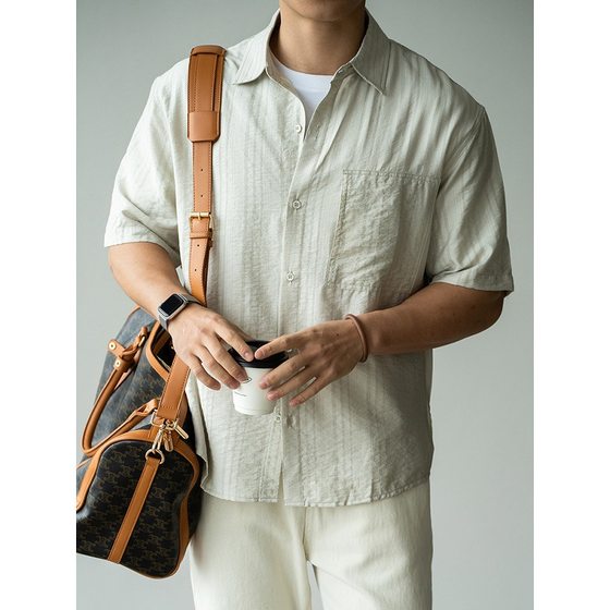 Japanese Lyocell Tencel Pleated Short-sleeved Shirt Men's Spring and Summer 2025 New Vacation Business Casual Shirt