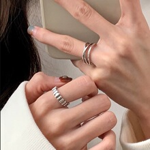 ��������̩����ָŮ����ins�䵭��С����Ƹж������ڽ�ָ������