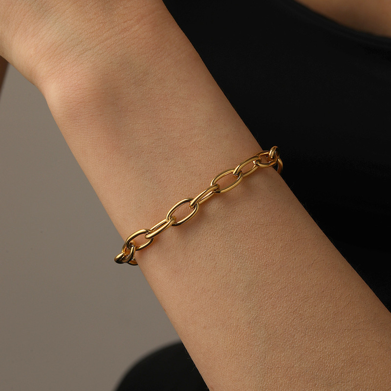 Cross-Border Fashion Simple Cross Paperclip Stainless Steel Bracelet for Women Vintage Gold Ot Clasp Exquisite Versatile Jewelry