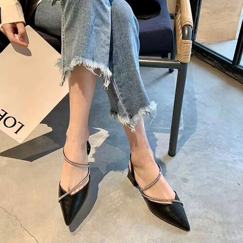 Fashionable Women's Fairy Wind Summer Cap Toe Thick Heel Water Crystal High Heels Matching Dresses Women's Shoes
