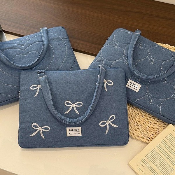 Customized new trendy washed denim shoulder tote bag with cute embroidery, suitable for carrying a laptop