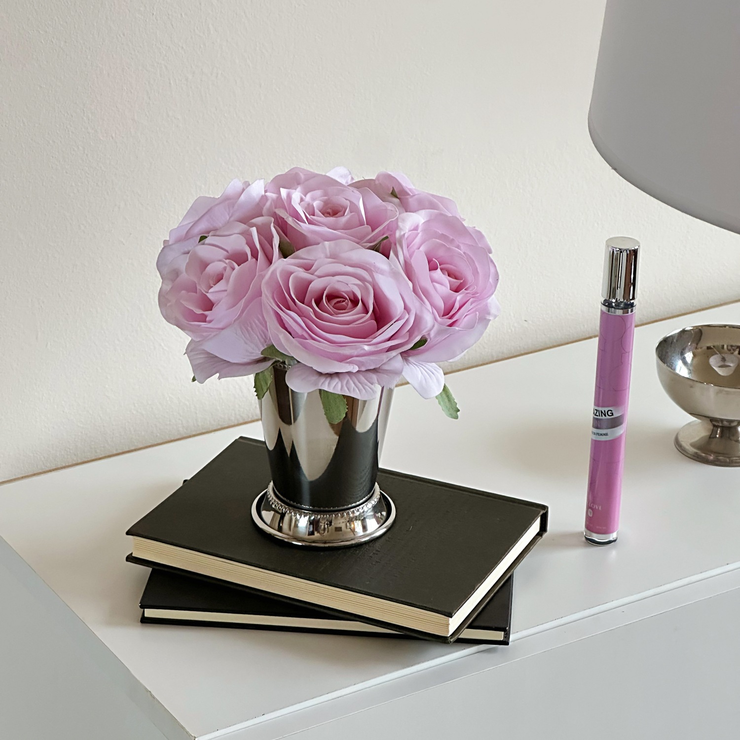 Stainless steel cup + pink handheld bouquet