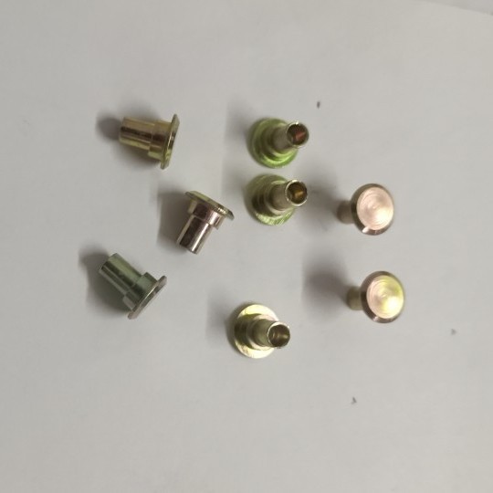厂家精品推荐 半空心铆钉 沉头铆钉 精湛工艺 品质优选 质量承诺