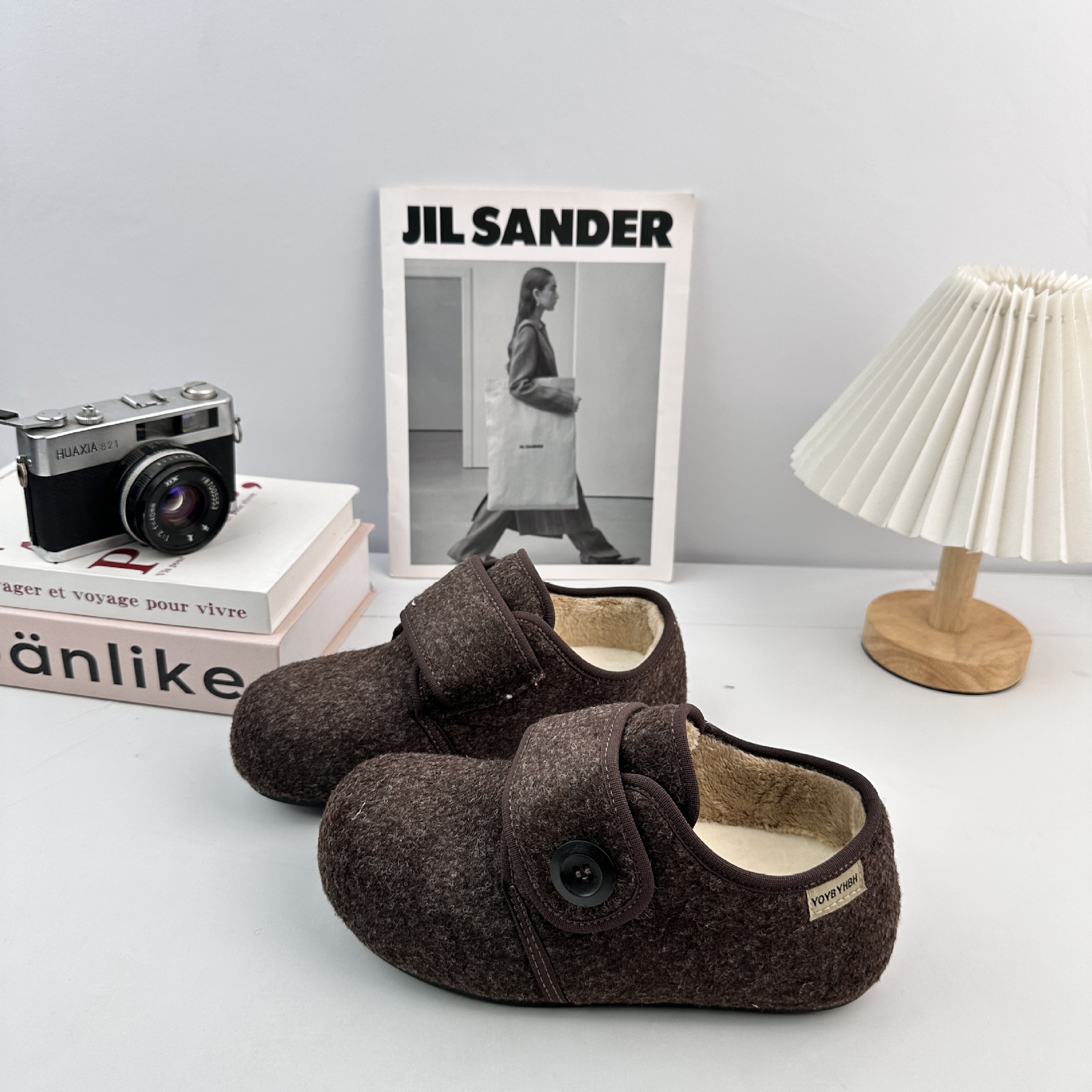 Yuanbo 2025 nuevo otoño y invierno coreano zapatos de lana para mujeres más zapatos de borken de cordero zapatos de cachemire
