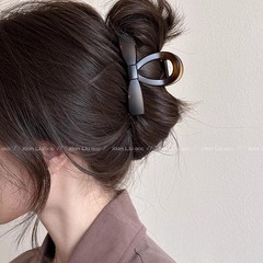 艶消しべっこう色蝶結びサメクリップ後頭部ヘアクリップ女性高級感気質髪クリップ