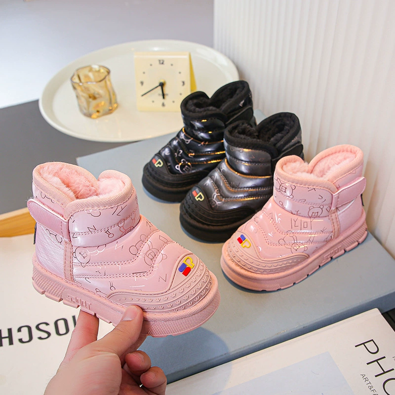 Хлопковые ботинки для мальчиков бархатные утолщенные 2024 новые зимние дети теплые северо-восточные хлопковые сапоги для мальчиков нескользящие снежные сапоги
