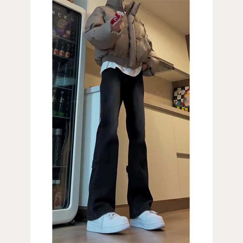 Men's Straight-Leg Jeans - Black