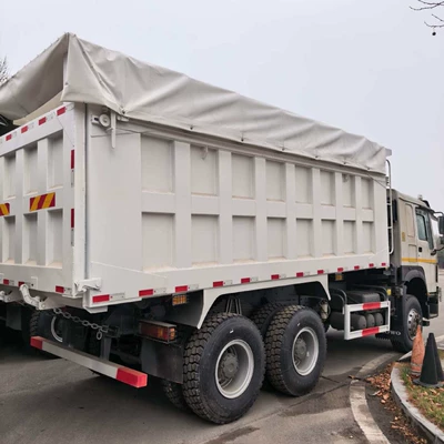 Yük maşınları Howo Dump Truck for Earthmoving