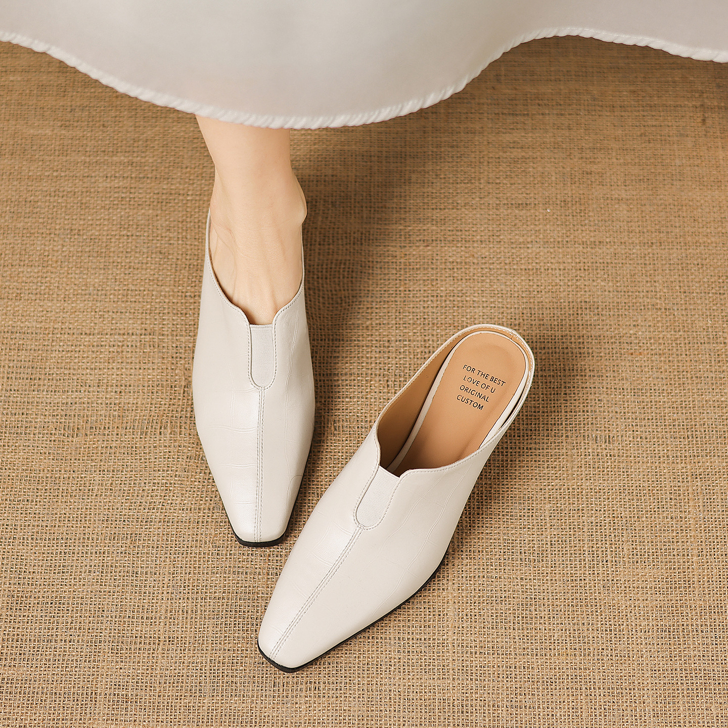 Sandal cao gót nữ mũi nhọn quai ngang gót 5 cm — đen