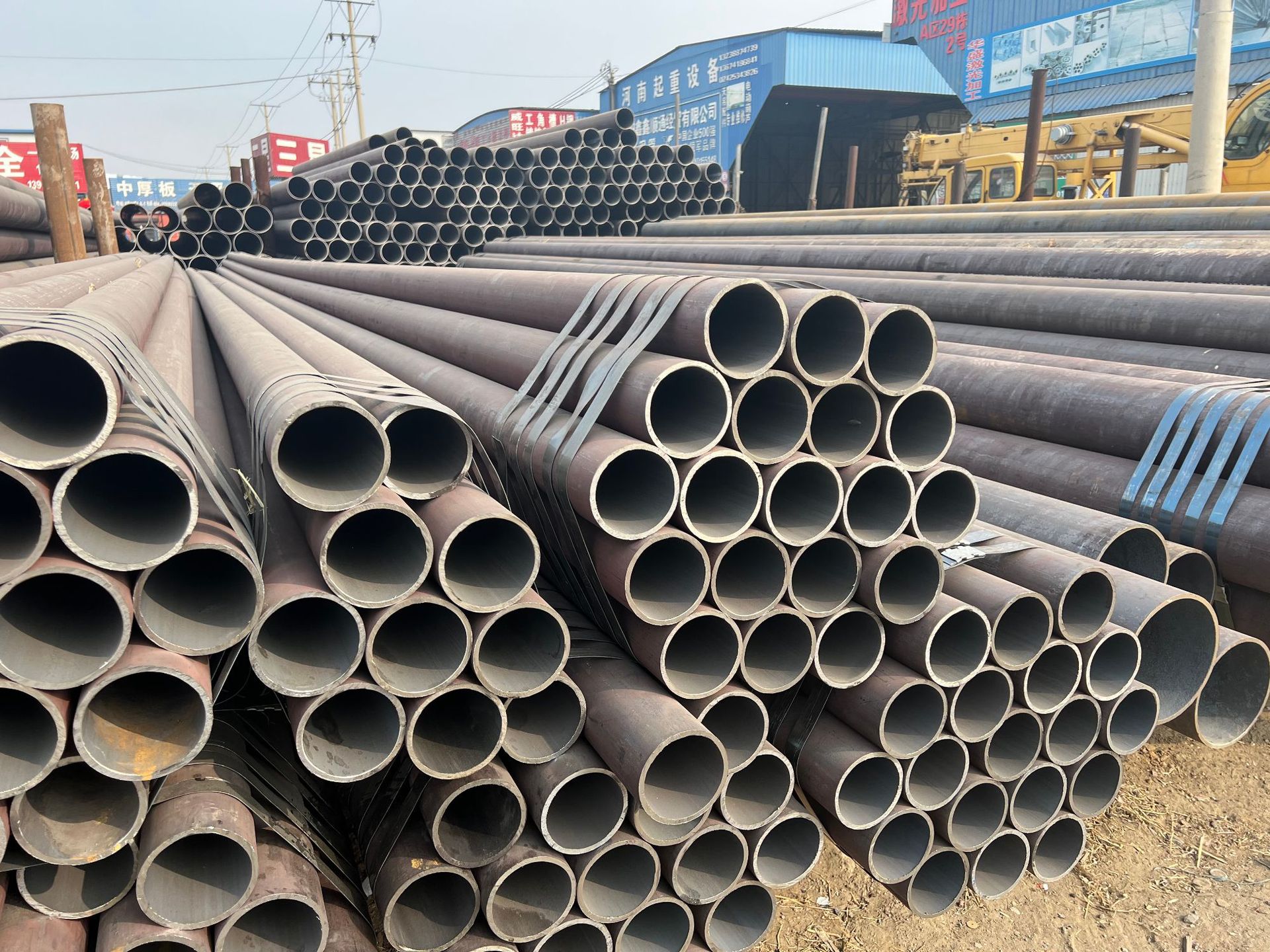 厂家供应大小口径厚薄壁无缝钢管20号45#20cr40crQ345B合金无缝