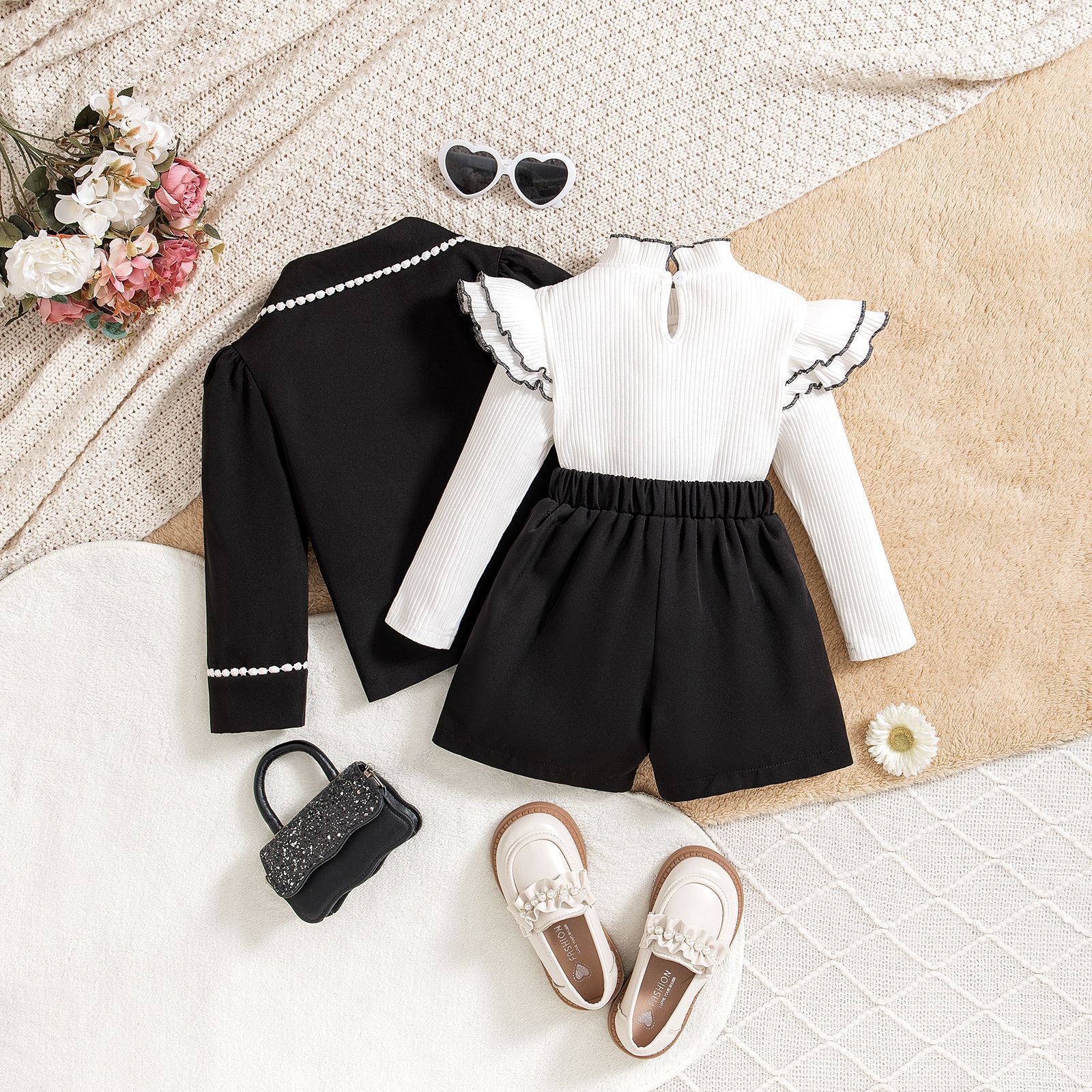 (2개) 아마존 24 가을과 겨울 긴 소매 옷깃 세트 재킷 긴 소매베이스 티셔츠 세트 반바지 소녀 3 조각 세트