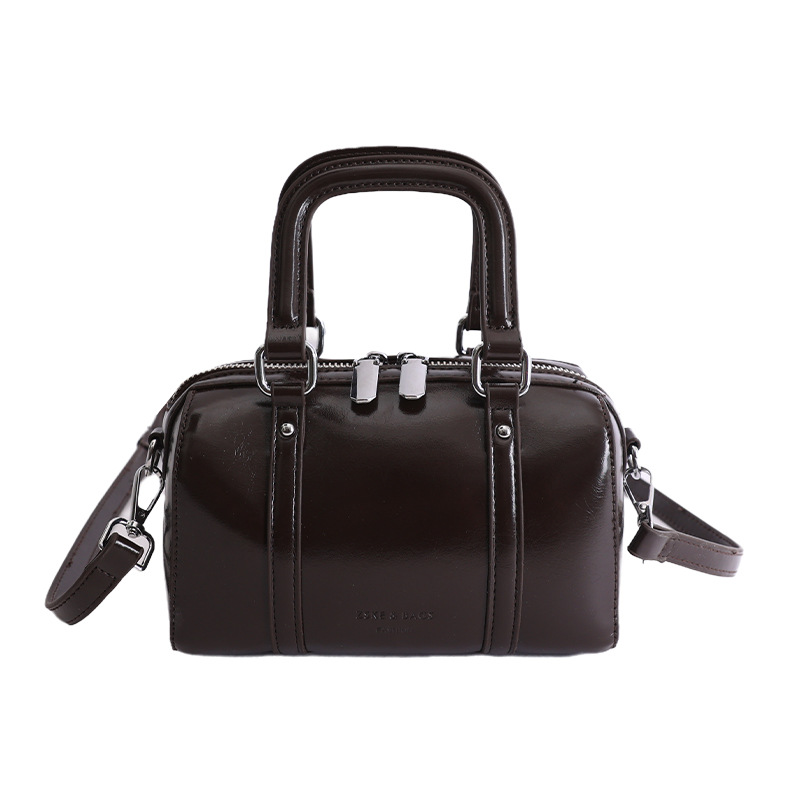 Bolsa de almohada de nicho de textura femenina 2026 nuevo tipo de mochila portátil de moda coreana simple bolso de viaje diario image 7
