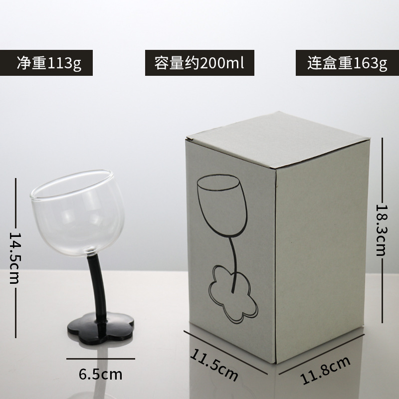 Linda flor mediados de estilo antiguo copa negro transparente patrón vertical retro francés romántico champán vidrio