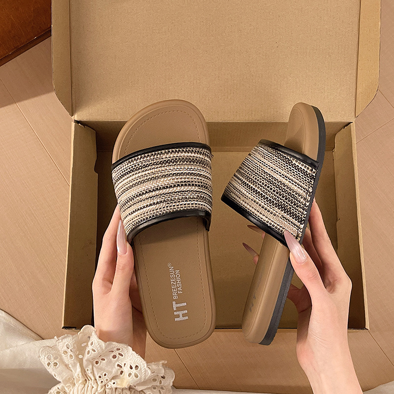 ethnic breathable comfortable women's slippers