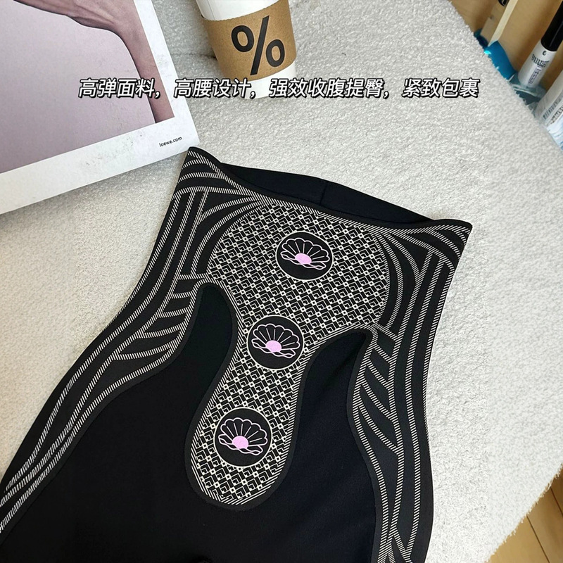 Teenage Tummy Control Shark Pants, Black Pearl Moisturizing and Butt-Lifting Pants, High Elasticity Slimming Leggings for Outerwear Teenage Tummy Control Shark Pants, Black Pearl Moisturizing and Butt-Lifting Pants, High Elasticity Slimming Leggings for Outerwear
