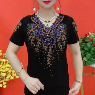 2025 New Summer Style Flesh-Covering Short-Sleeved T-Shirt for Women, Loose and Stylish Round Neck Top, Outer Wear T-Shirt for Mothers
