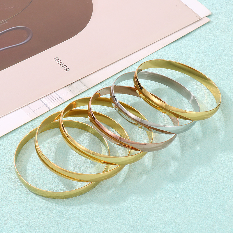 Electroplating Gold Plating Process Ion Plating (IP) 18K Gold Plated Solid Color 304 Stainless Steel Simple Style Classic Style Waterproof Non Tarnish 304 Stainless Steel Bangle