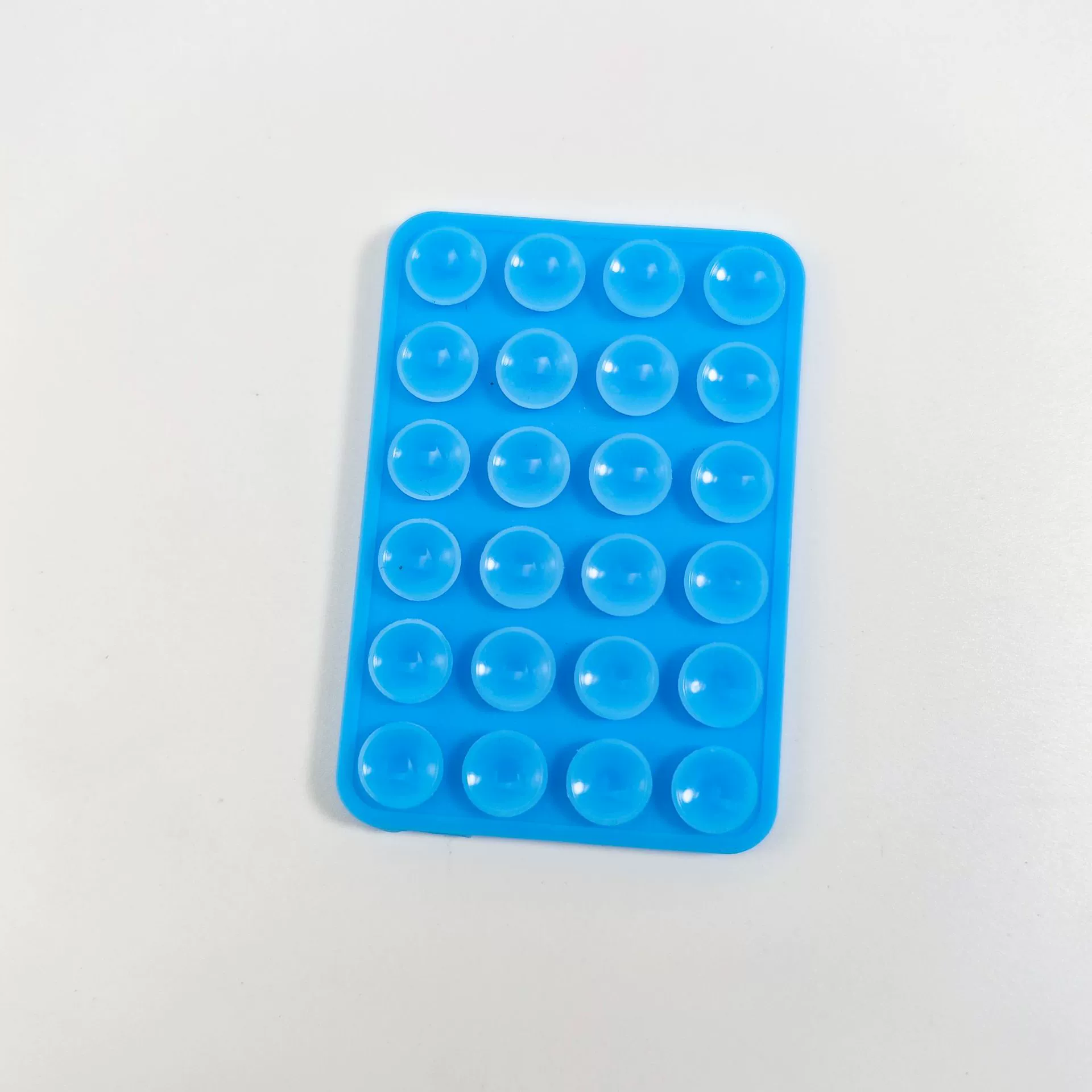 Double-sided silicone suction pads, food-grade, 24- and 40-capsule sizes, ~10 g each