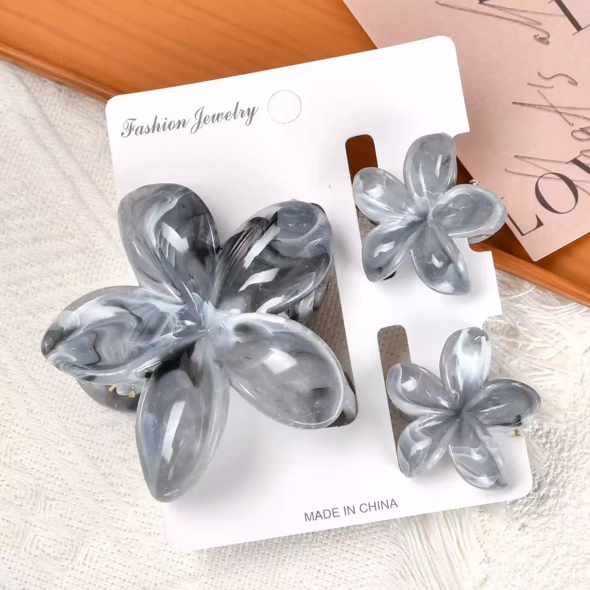 Nuevo cross-border mármol agarrar clips dulce y fresco huevo flor clips de cabello verano de alta calidad tiburón clips de cabello image 47