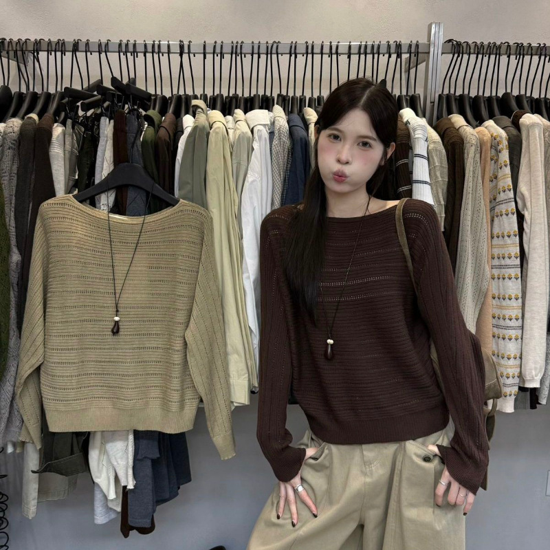 2026 Autumn/Winter New High-Quality Casual Korean Style Hollow-Out Off-Shoulder Long-Sleeve Knit Top for Women