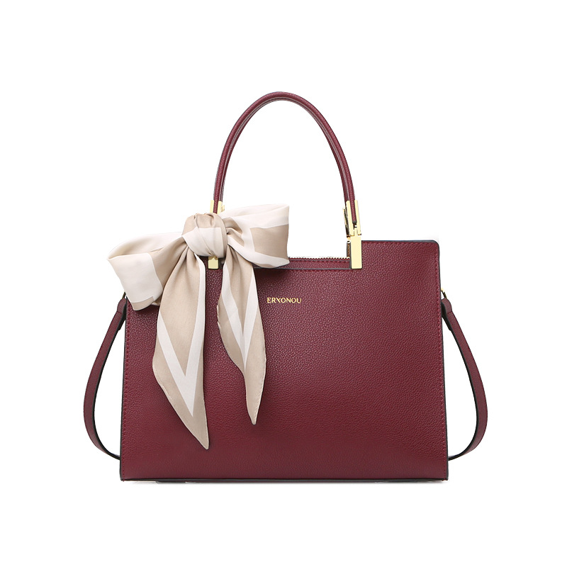 Bolso de Mujer 2025, Nuevo y Elegante Bolso Rojo para Bodas, Estilo Veraniego para Mujeres de Mediana Edad, Bolso de Mano para Suegra