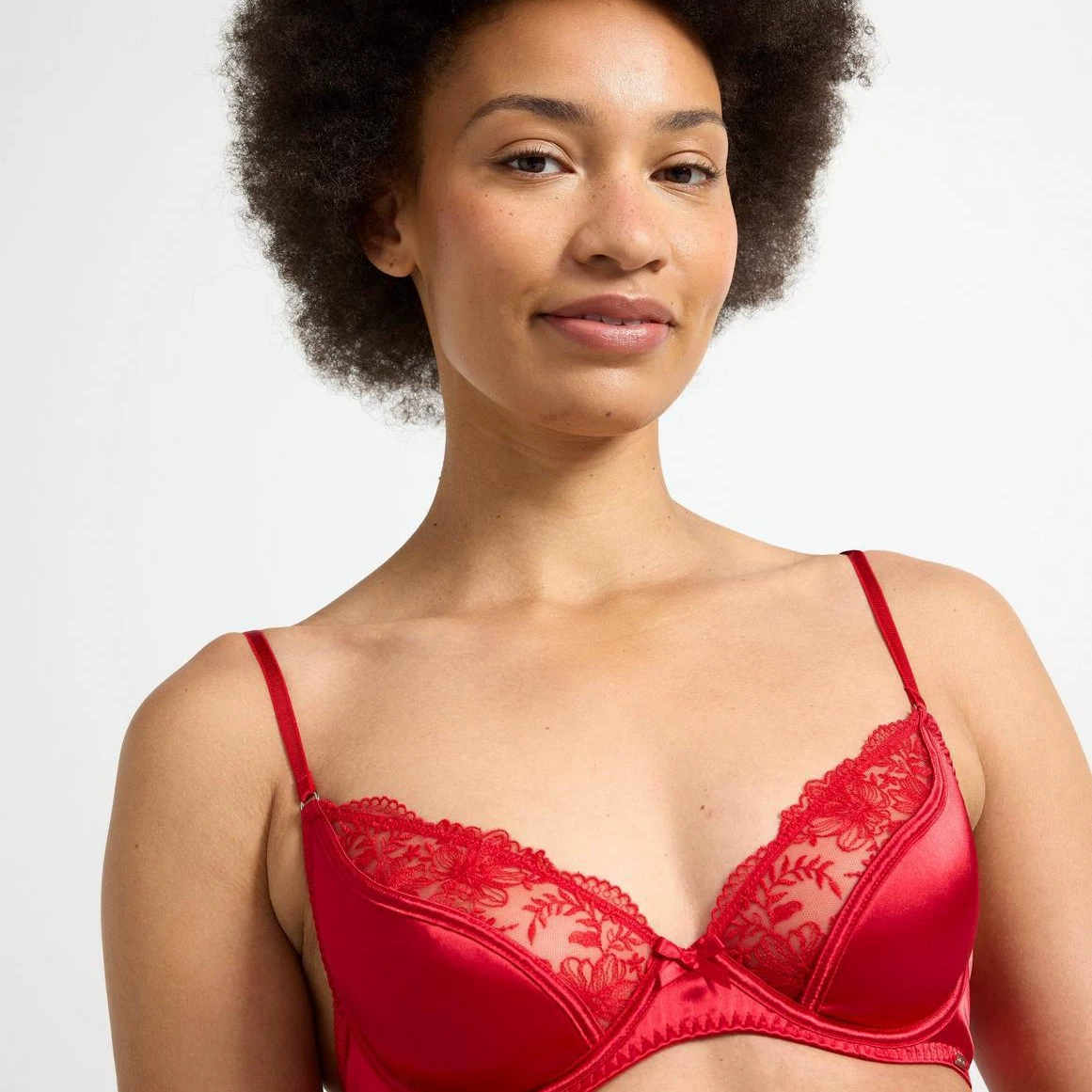 Lindex Большой красный натальный год бюстгальтер Ella m шелковый атласный стальной круг бюстгальтер сексуальный кружевной тонкий хлопок нижнее белье
