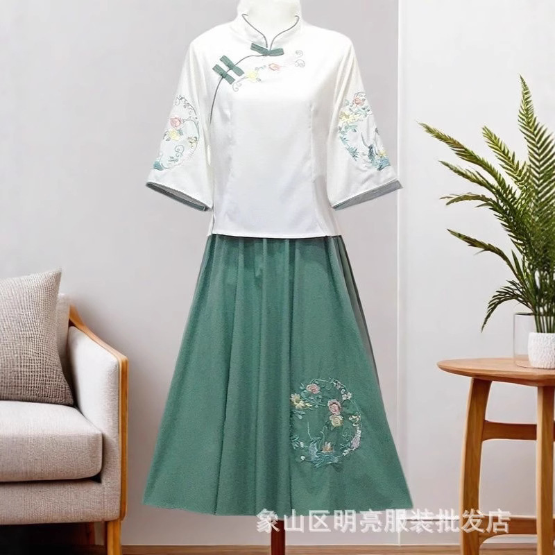 26 New Summer Hanfu Style Fresh and Simple Seven-Quarter Sleeve Linen Cotton Embroidered Women's Top + Embroidered Skirt Set