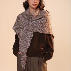 法式复古夹花大三角巾披肩女冬季北欧风时髦百搭保暖护颈外搭围巾