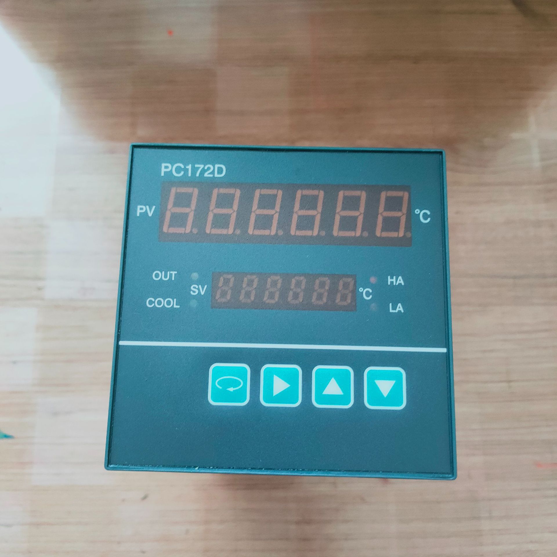 PC-172D智能数显温控器控温仪表恒温槽用温控器