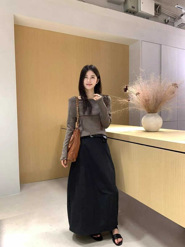 十三行秋季新款翻领条纹一字肩长袖T恤女舒适柔软显瘦百搭上衣潮|undefined