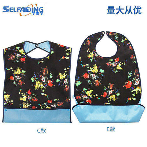 Manufacturer supply dream scarf adult saliva towel elderly people eating bag elderly supplies double-layer printed apron 