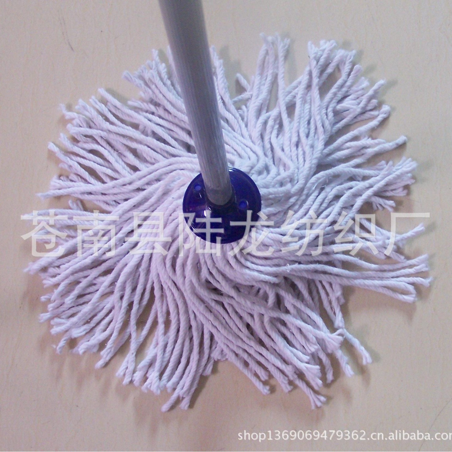 Repuesto de cabezal de fregona de hilo de algodón blanqueado para uso doméstico y industrial, disponible en varios tamaños, venta al por mayor de alta calidad de fabricantes de comercio exterior.