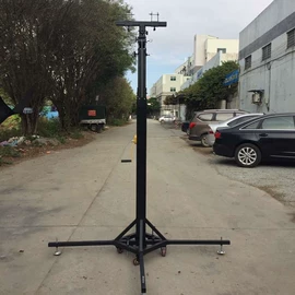 舞台;展示架;排椅、等候椅