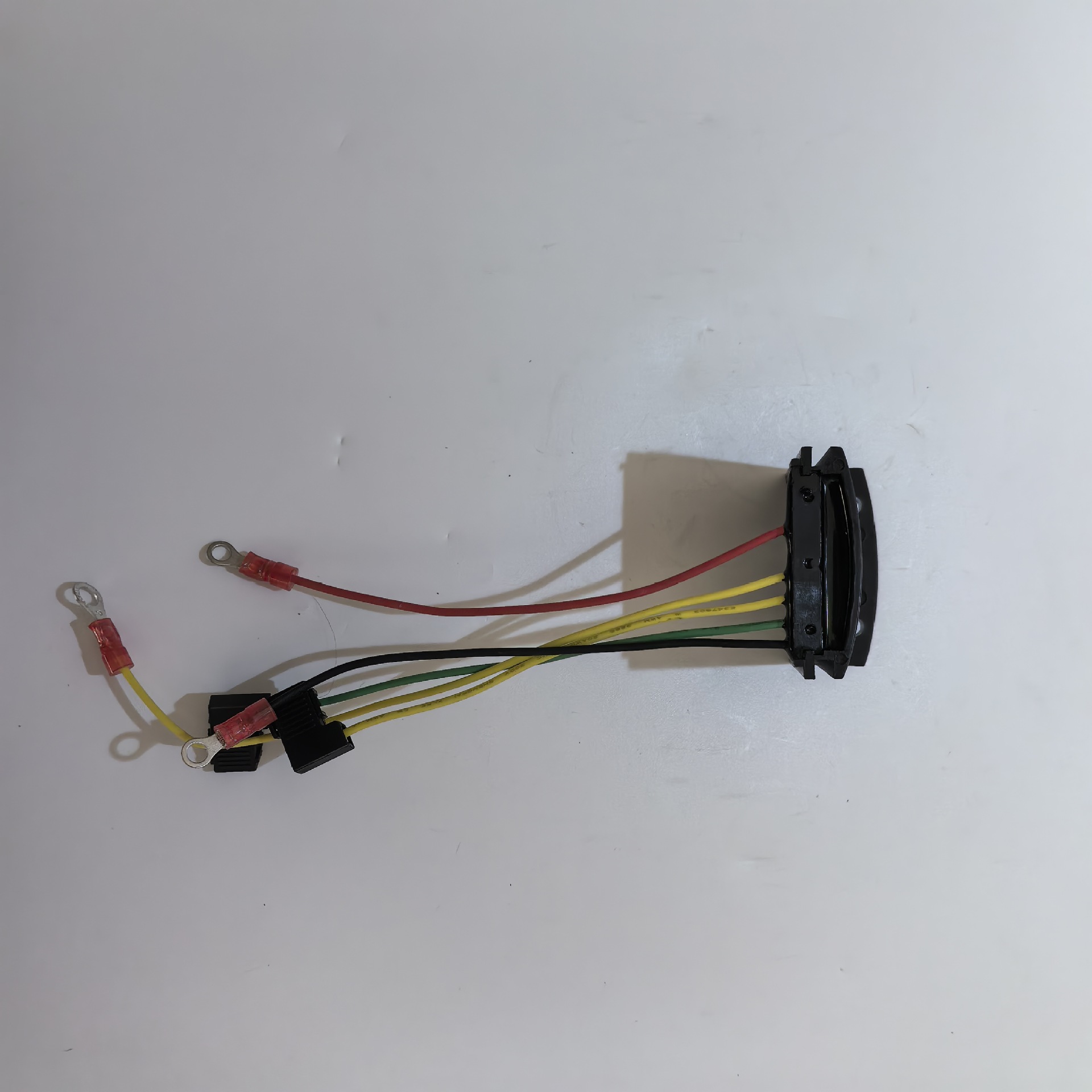 Spot 3141Vc Regulator Is Suitable for Petola Generator Jinlong Yutong Bus Generator Regulator