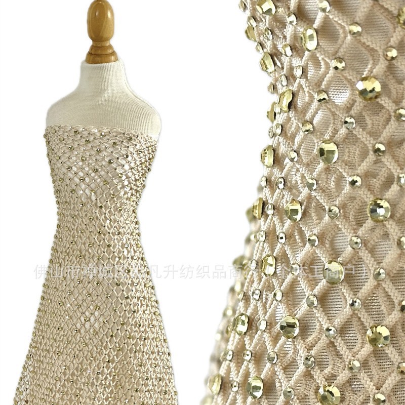 Fabricantes al por mayor tamaño de malla elástica imitación de malla de diamante australiano tela de perforación caliente vestido accesorios de prendas de vestir piezas de corte image 1