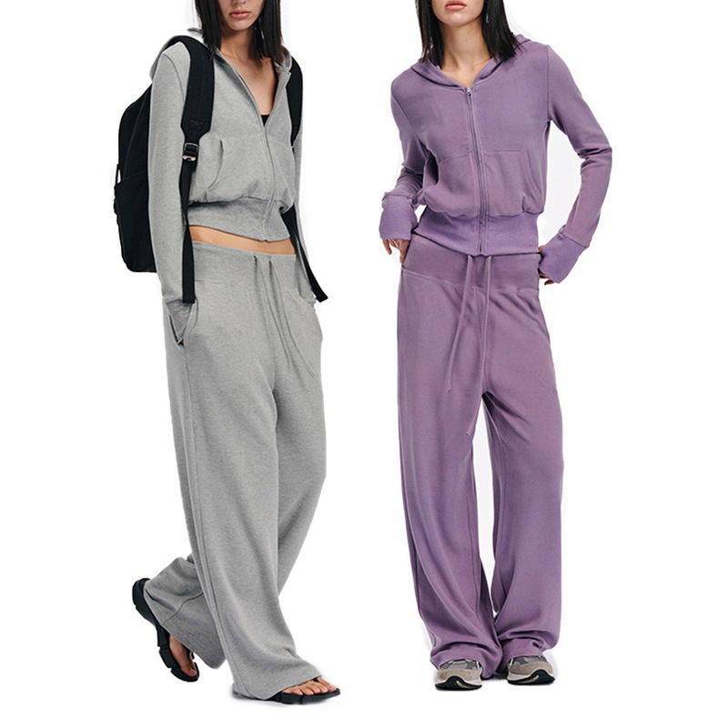 Clearance Hot Girl Style Lazy Soft Skin-Friendly Waist-Cinching Hooded Sweatshirt with Finger Sleeves, Straight Drawstring Mid-Waist Sweatpants American-Style Set Clearance Hot Girl Style Lazy Soft Skin-Friendly Waist-Cinching Hooded Sweatshirt with Finger Sleeves, Straight Drawstring Mid-Waist Sweatpants American-Style Set