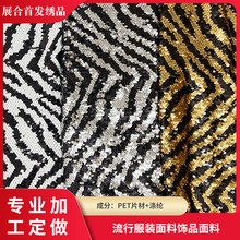 �W����Ƭ�߼y�W���r��������Ƭ���ϳ������з��b���ϲ��Ͻ�����