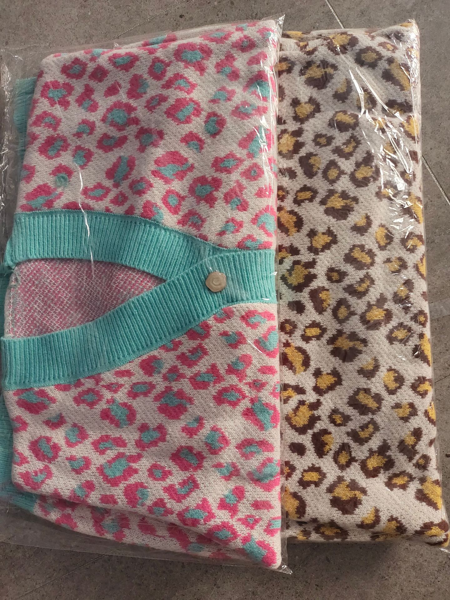 Dámsky sveter 2024, nový, plus size, stredne dlhý, voľný pletený, sveter_voghion.com