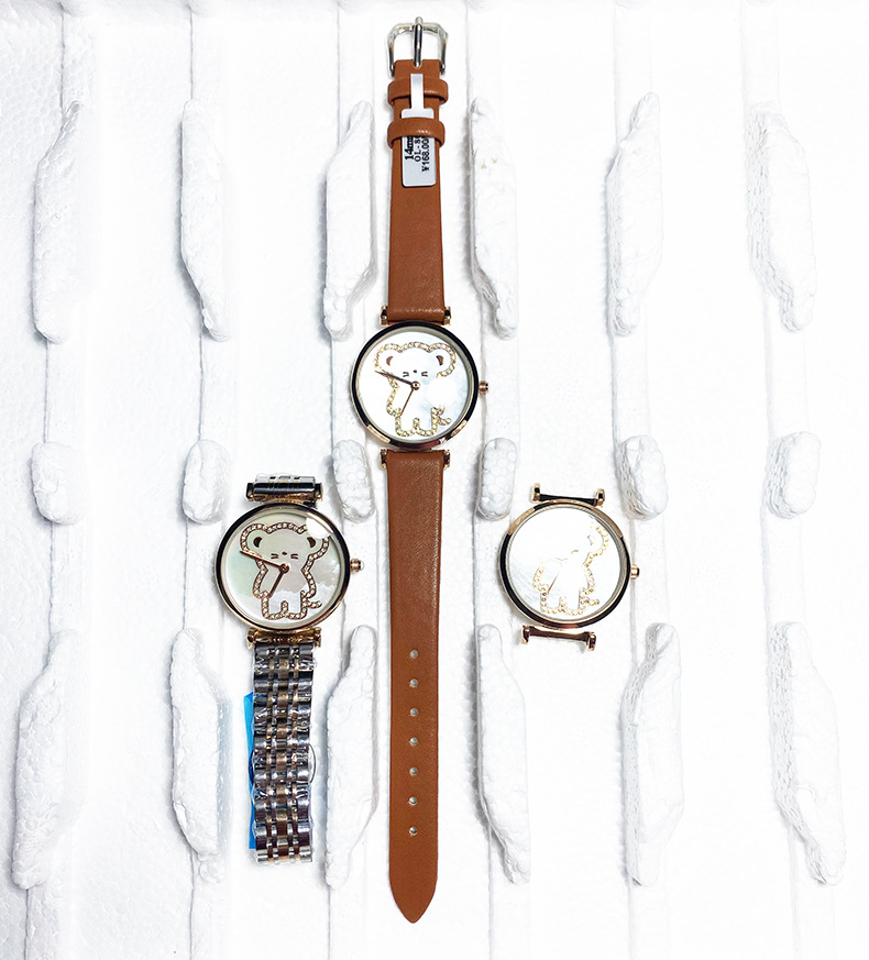 Selezionato nuovo orologio da uomo e da donna di vendita caldo senza logo Orologio da donna alla moda con orsetto carino in edizione limitata_voghion.com
