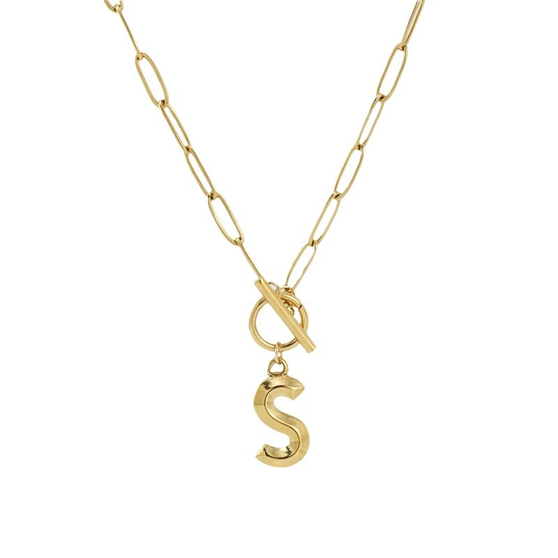 Collar de letras transfronterizas collar de letras simples de acero de titanio femenino europeo y americano de 18 quilates de acero inoxidable collar de letras femeninas