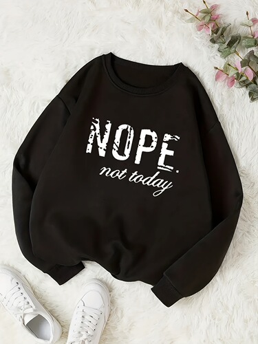 New European and American-style trendy color-printed sweatshirt hoodie for women—casual, long-sleeved, crewneck, loose-fitting, vintage-style women’s wear in European and American fashion.