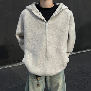 2026秋季新款宽松圆领长袖针织开衫男女青少年运动风格腈纶面料图片