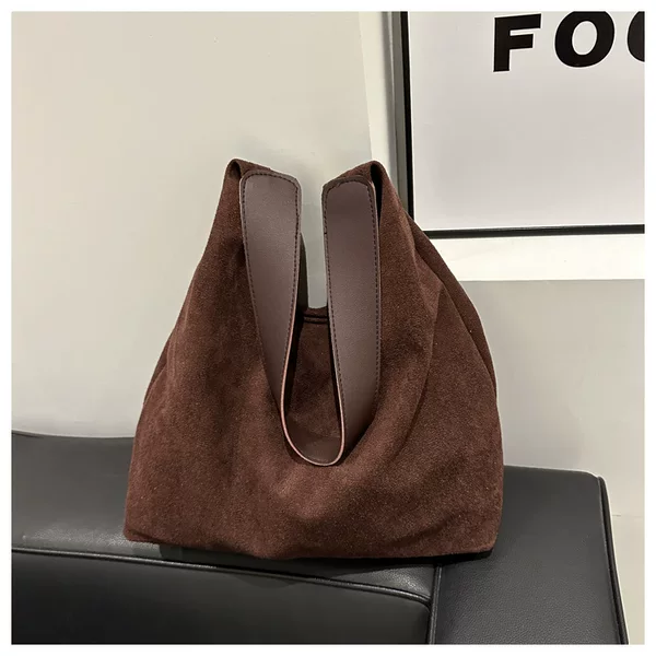 Large-Capacity Retro Frosted Handbag Women's New Autumn and Winter Suede Shoulder Bag High-Quality Commuter Tote Bag