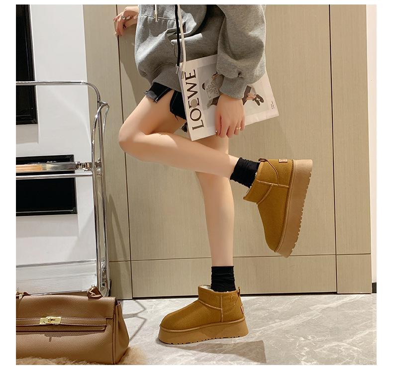 Fashion women's shoes